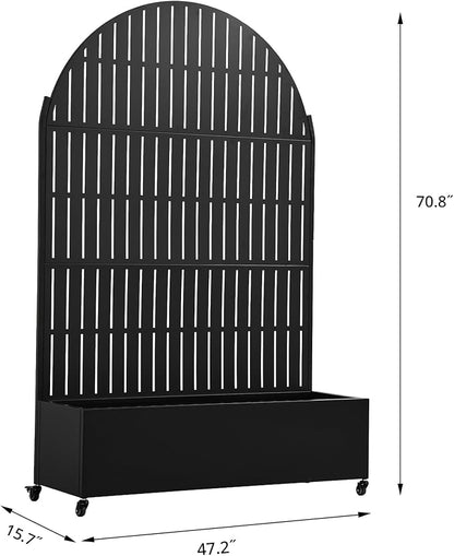 Black-fence-arched