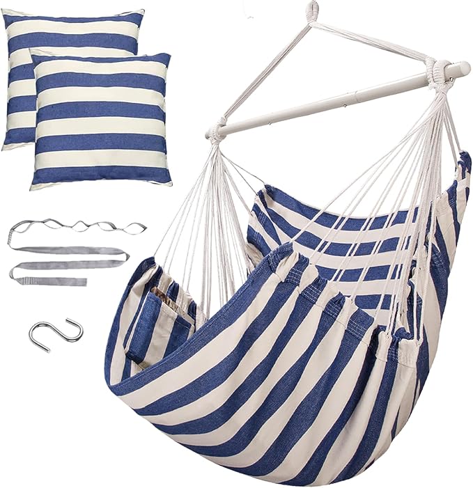 1 Blue and White (With Pillows)