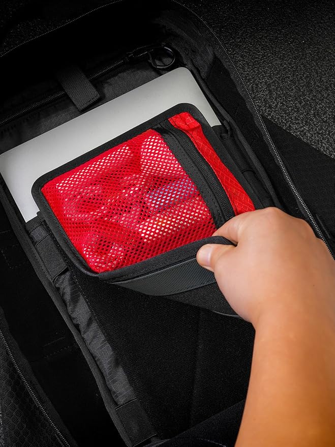 TCM10-Black Red