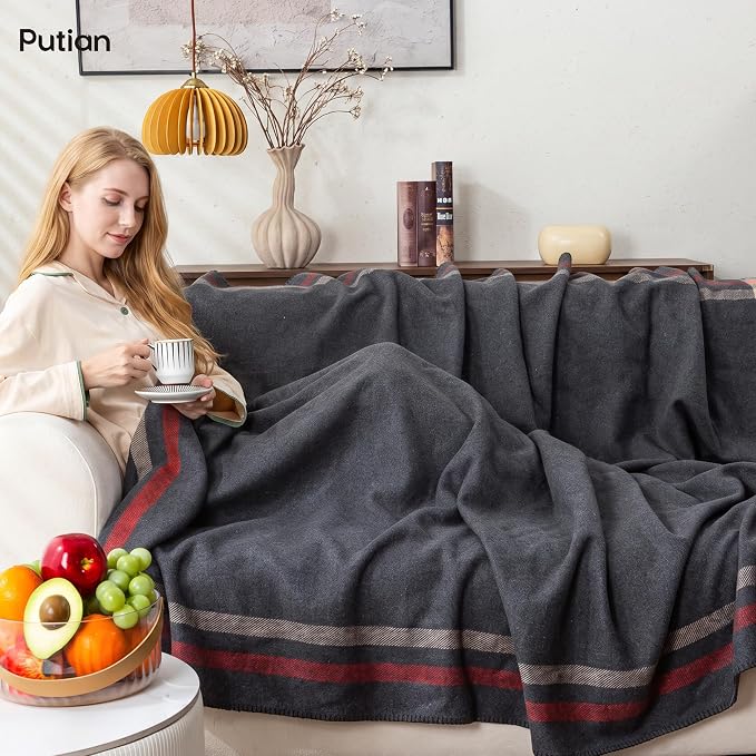 Plaid Pattern Dark Gray